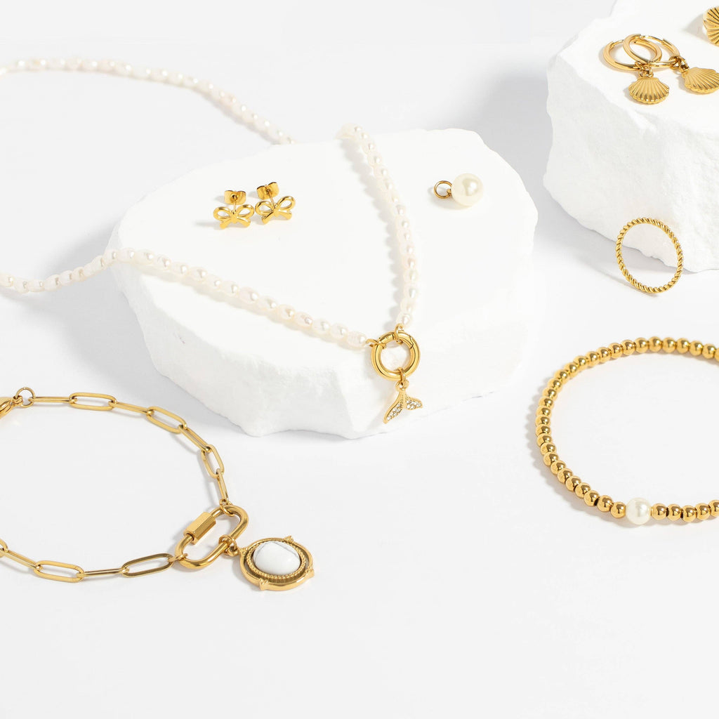 18K Gold PVD Stainless Steel Paperclip Carabiner Bracelet: Gold