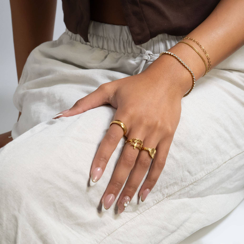 18K Gold PVD CZ Stone Tennis Bracelet: 6"