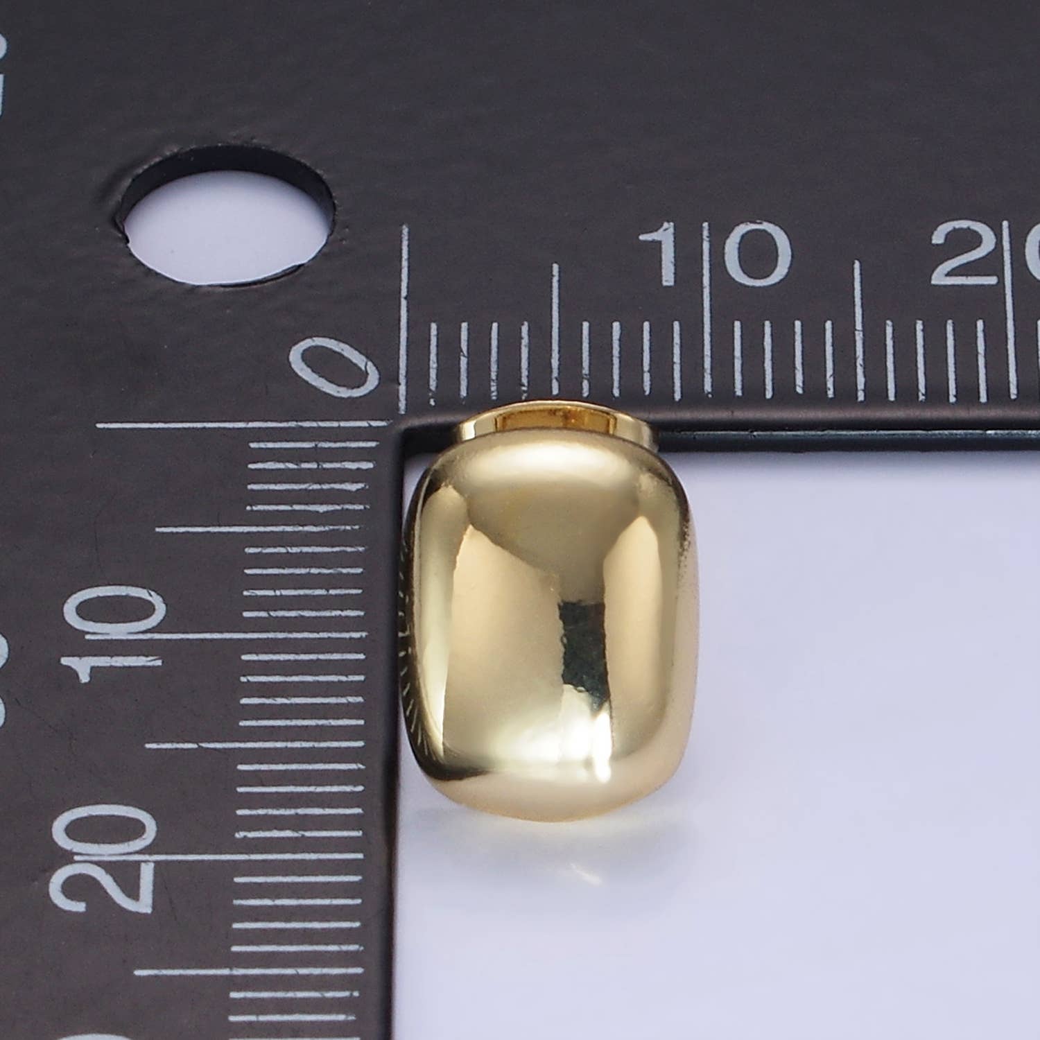 14K Gold Filled Mini Rectangular Bar Stud Earrings: Gold