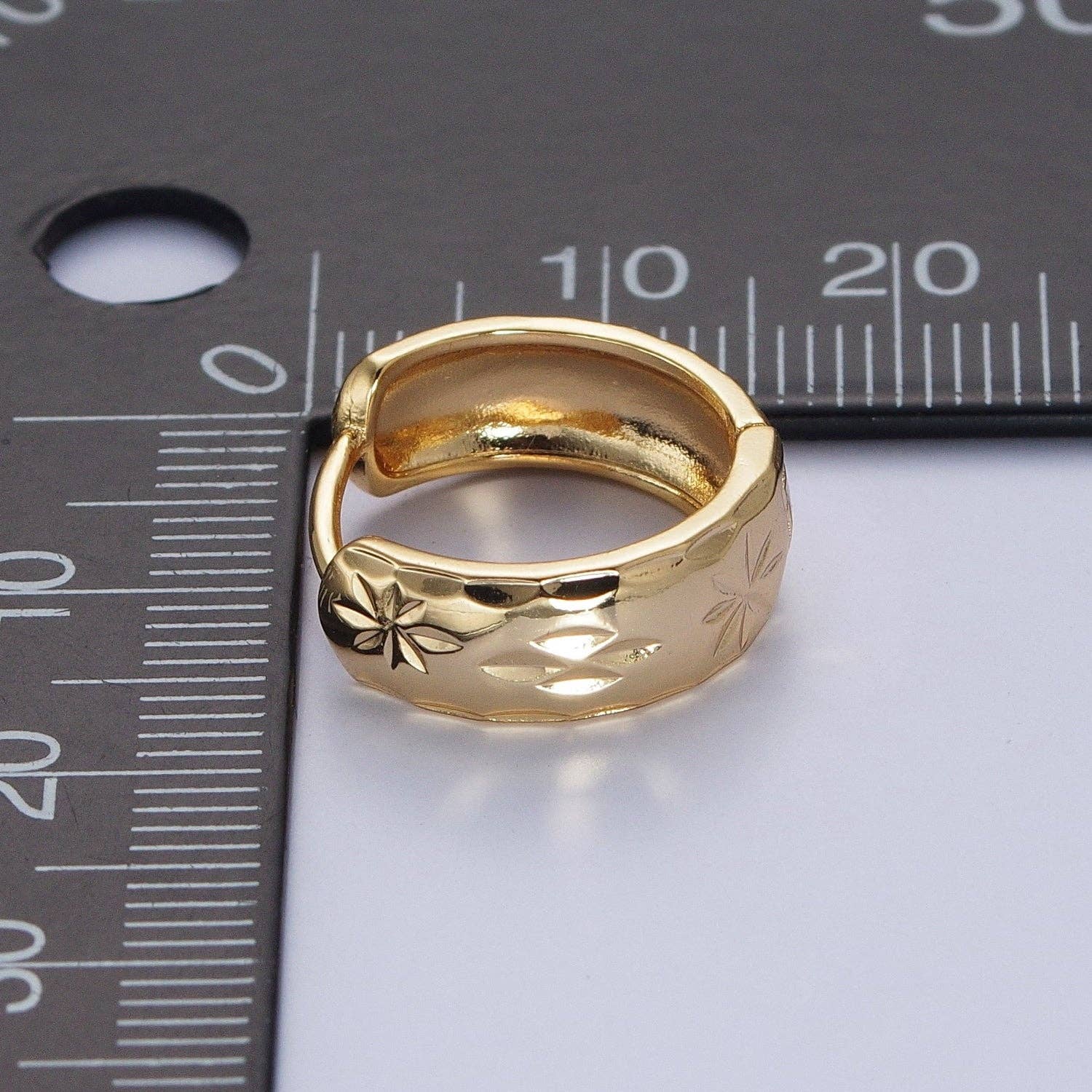 Gold Earrings with Textured North Star Carved Wide Small Huggie Hoop Earrings - X828
