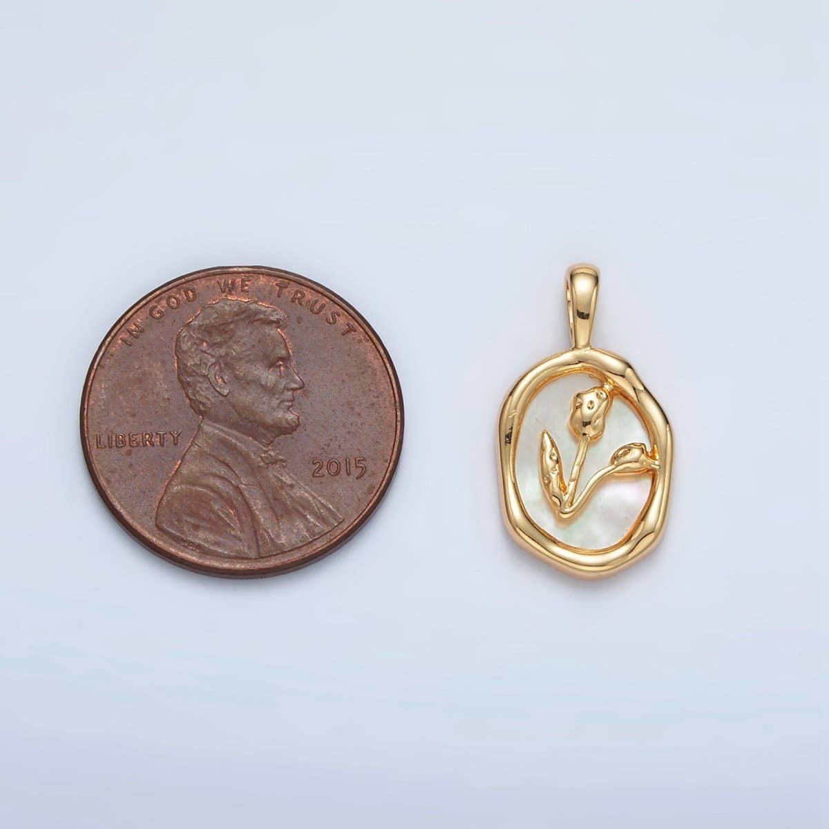 24K Gold Filled Tulip Flower Shell Pearl Molten Stamped Oval Pendant | AA1515