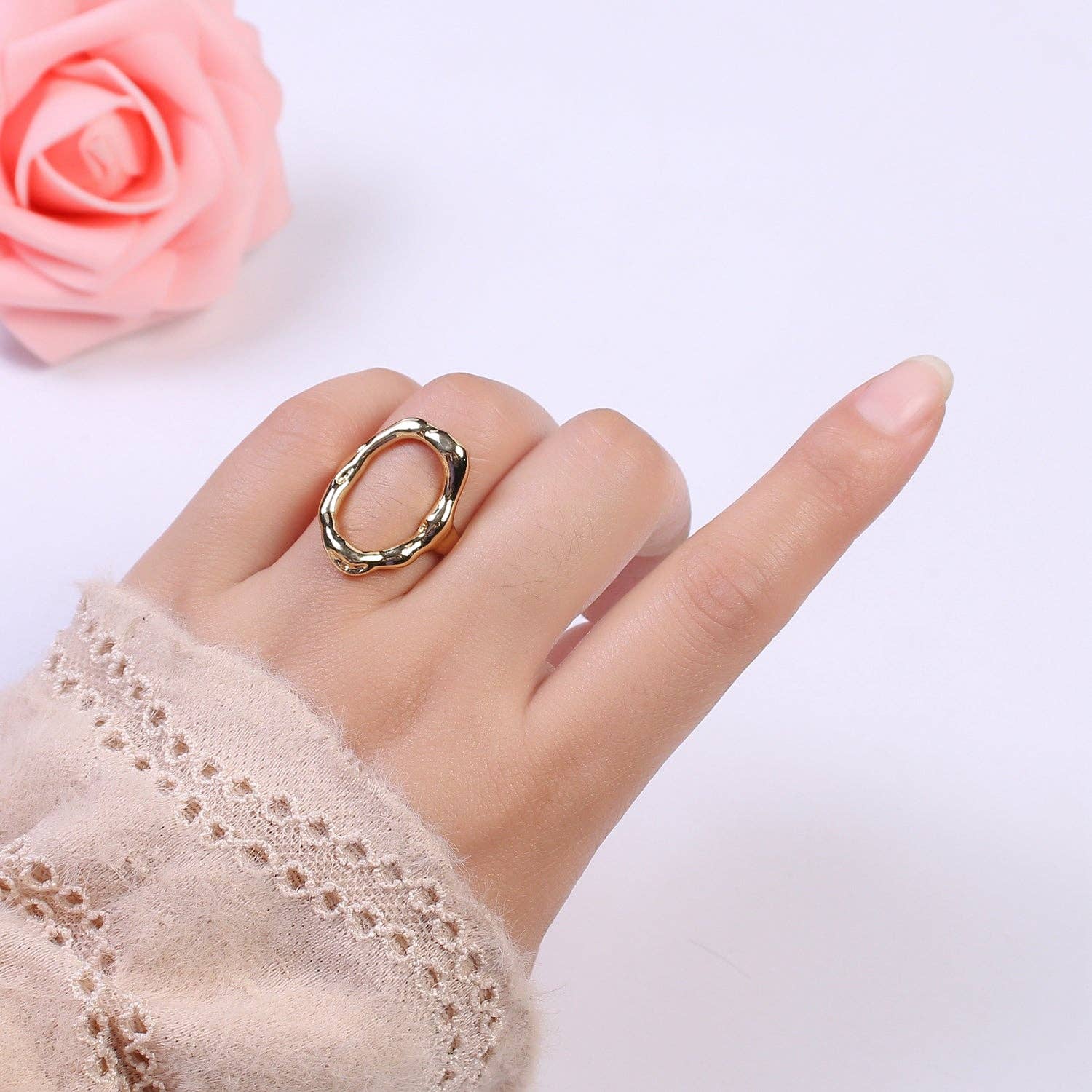 Simple Rustic Gold Oval Ring Hammered Chunky Geometric Jewel