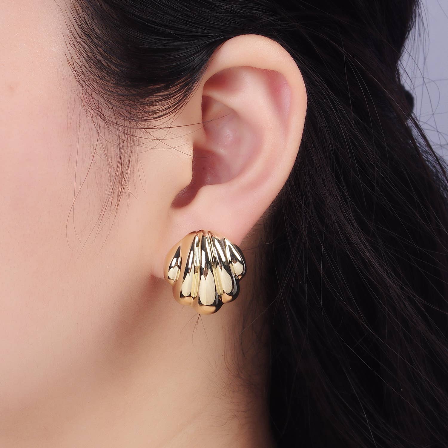 14K Gold Filled Lightweight Puffed Croissant Stud Earring