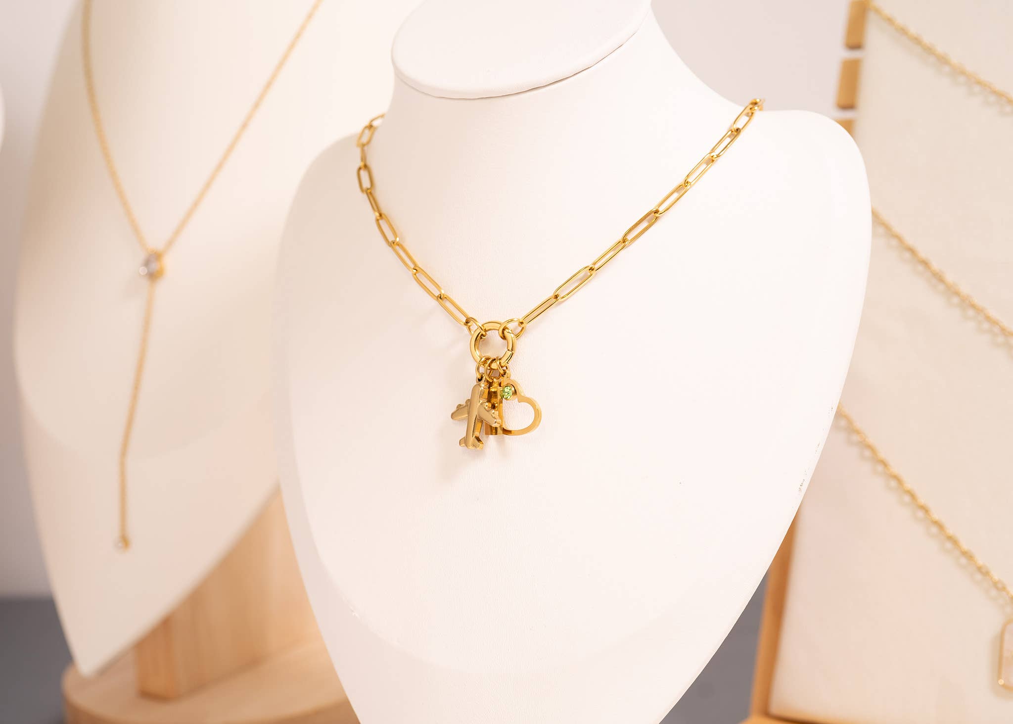 Stainless Steel Paperclip Carabiner Charm Holder Necklace: Gold / 16"+2"