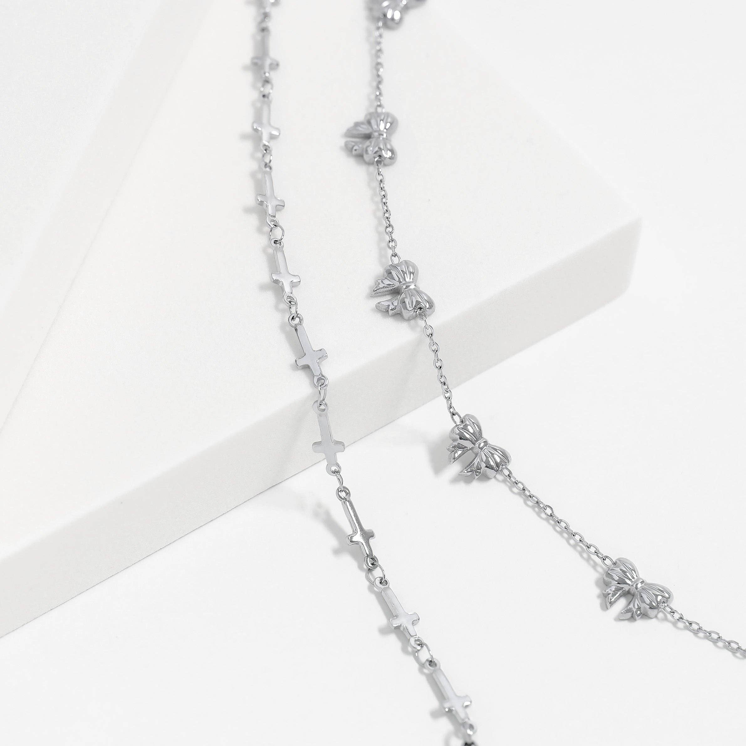 18K Gold PVD Stainless Steel Cross Chain Bracelet: Gold