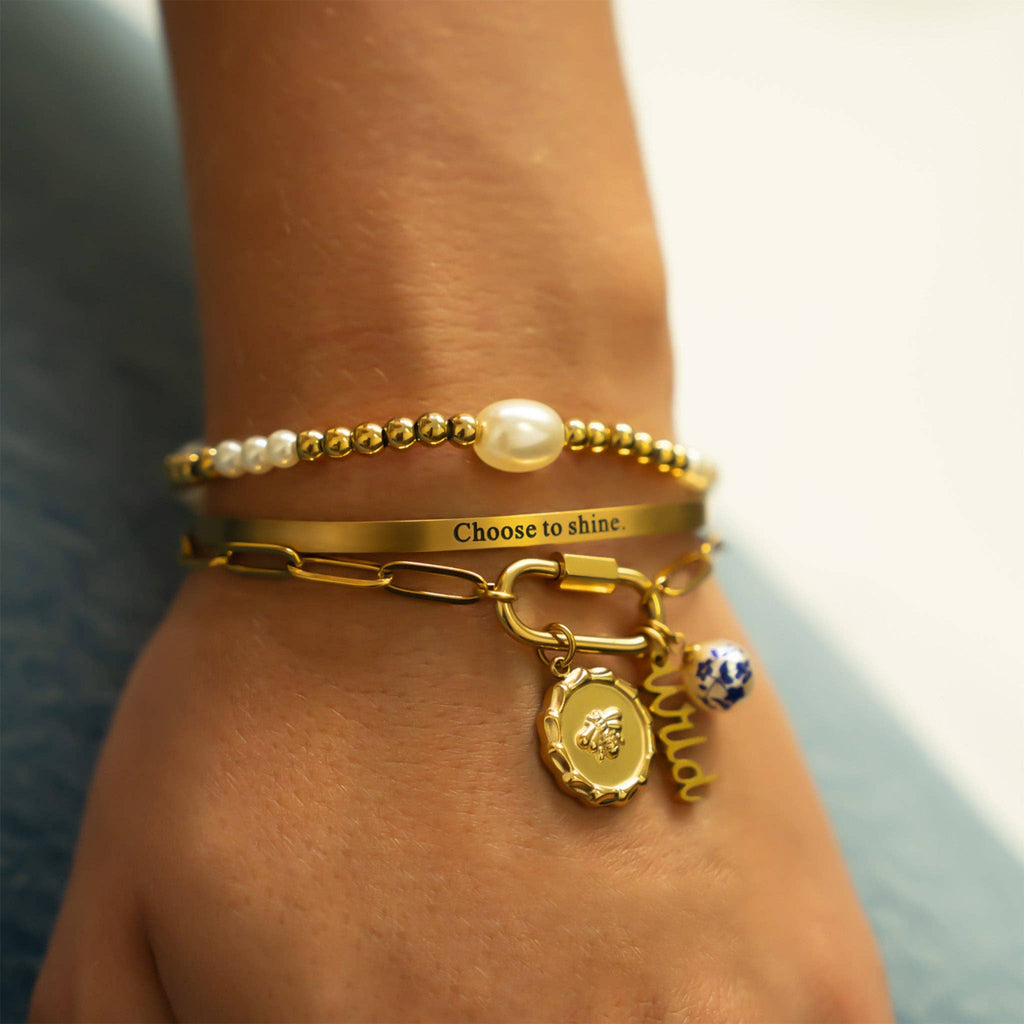 18K Gold PVD Stainless Steel Bee Pendant: Gold