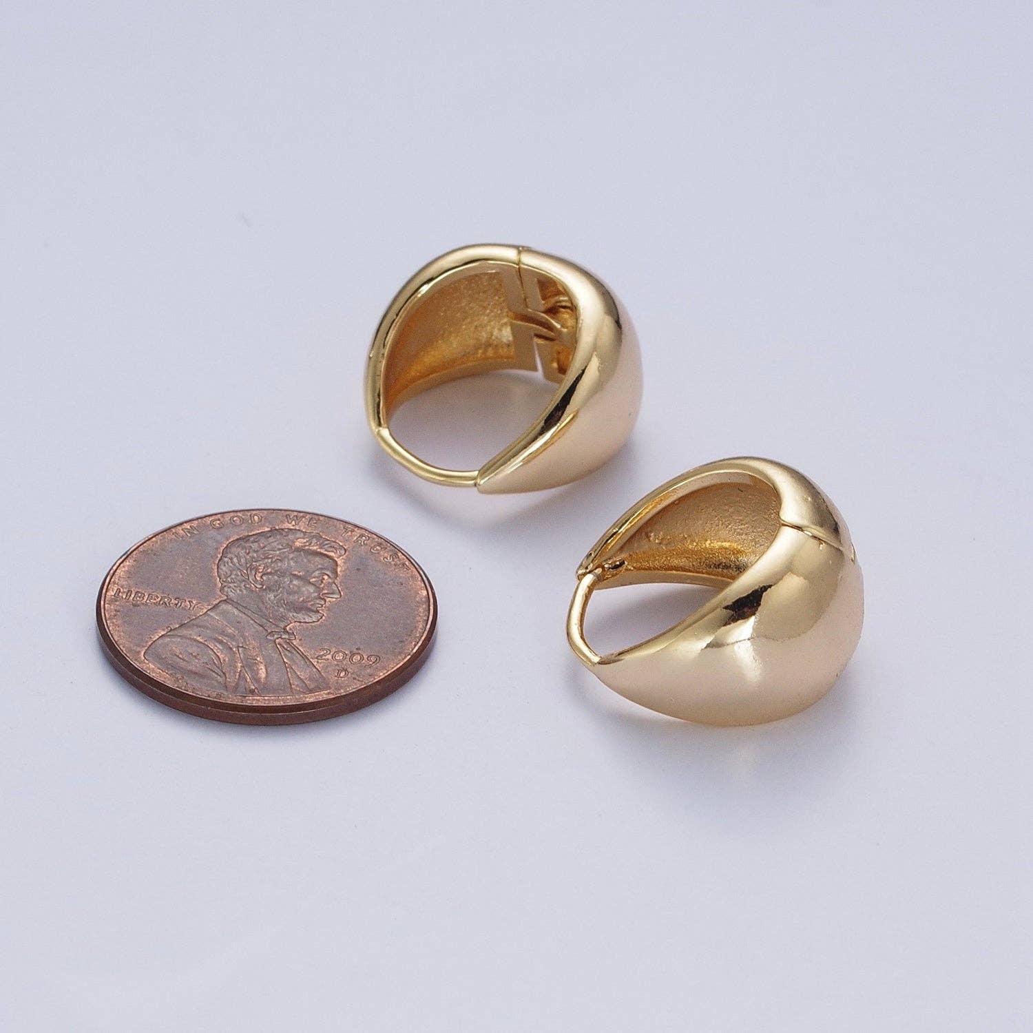 24K Gold Filled Wide Chubby Band Hoops Huggie Earrings | Q15