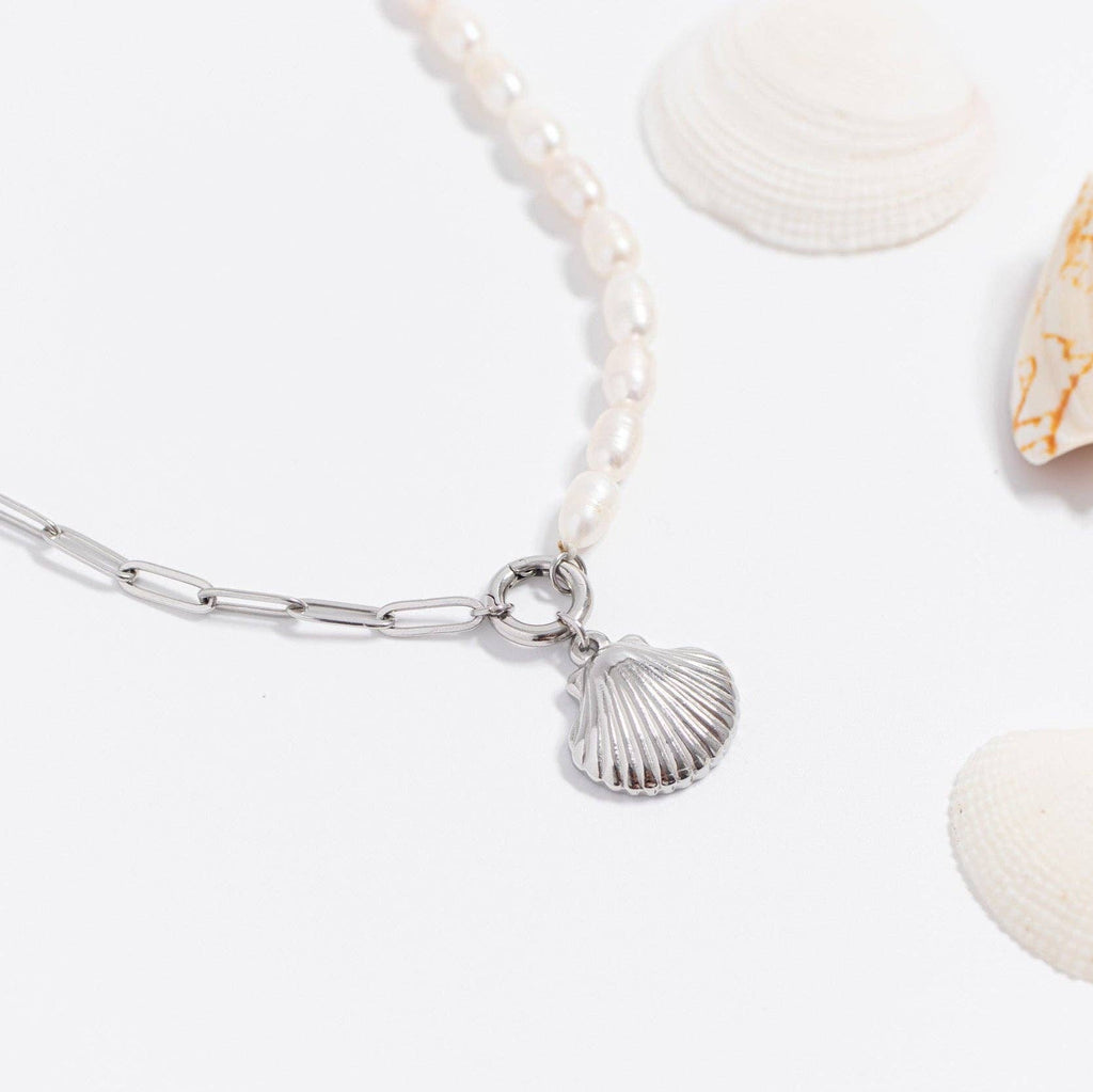 Freshwater Pearl Paperclip Split Chain Charm Holder Necklace: Gold