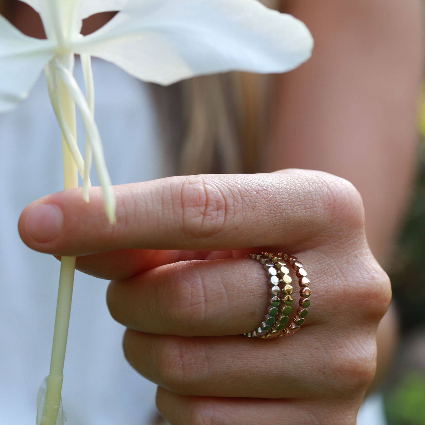 Flat Circle Stacking Ring: Gold / 7