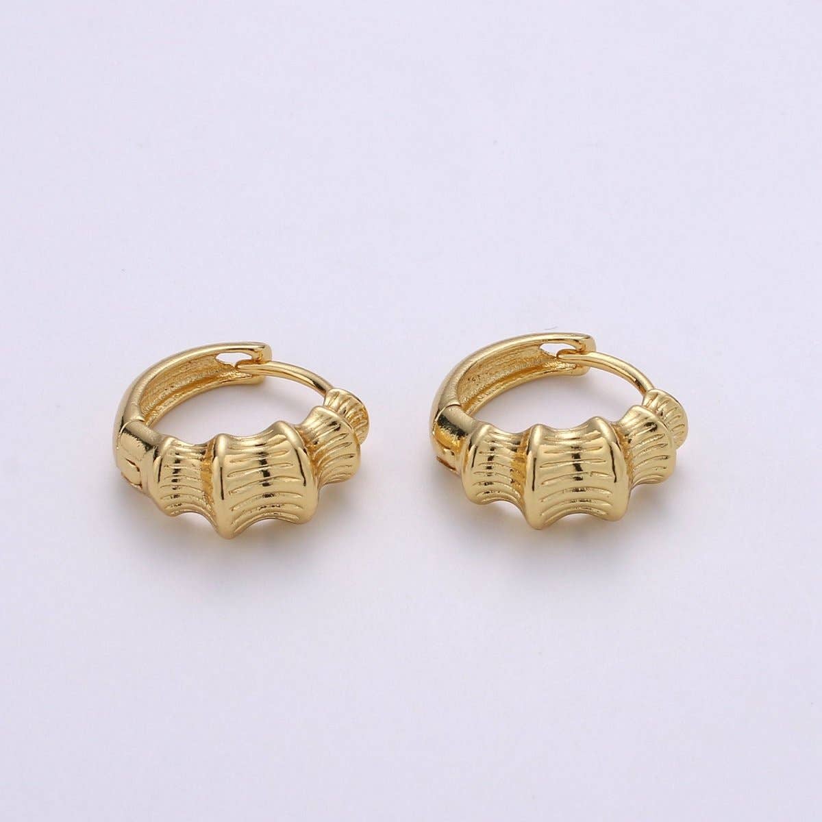 24k Vermeil Gold Earrings, Huggie Earring, Dainty Earrings, Chunky Bamboo Earrings, Everyday Wear Earrings 15mm Earring Q-118